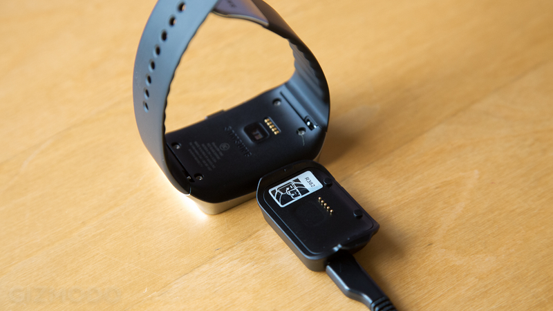 Illustration for article titled Samsung Gear Live Review: That's a Pretty Big Baby Step